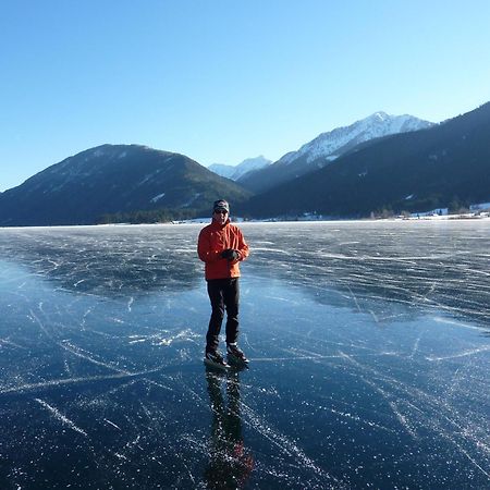 Kraners Alpenhof Bio Bed And Breakfast Pension Weissensee Exterior foto
